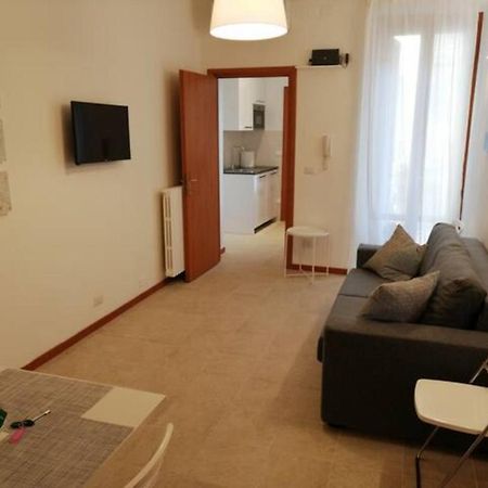 Trilocale Zona Loreto Mm1 - Viale Monza 10 Apartamento Milão Exterior foto